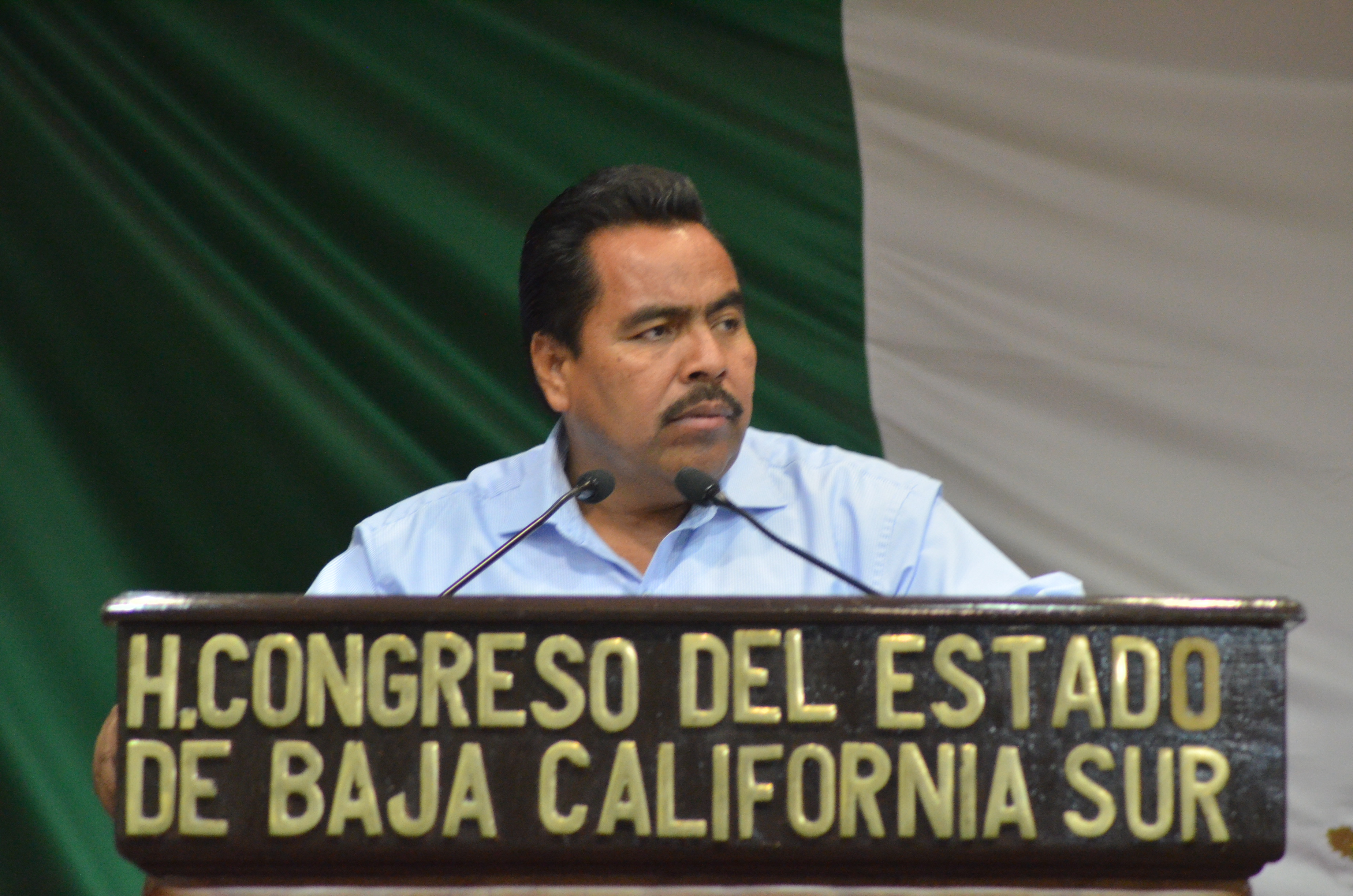 Pide cautela el Diputado Alfredo Zamora García ante una eventual eliminación de los recursos públicos a partidos políticos.