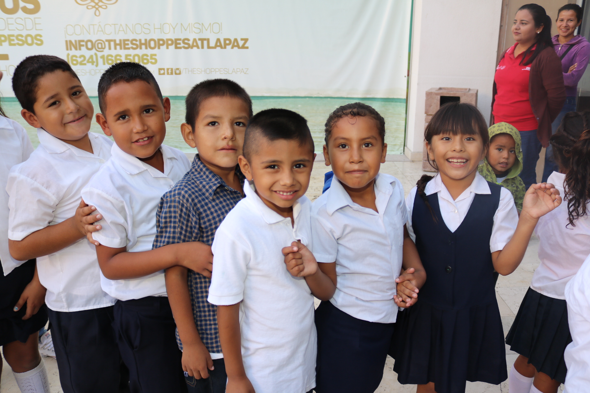 Cinépolis dono 500 entradas a niños de diferentes escuelas de Educación Básica, Centros de Atención Múltiple (CAM) y de campos agrícolas de La Paz