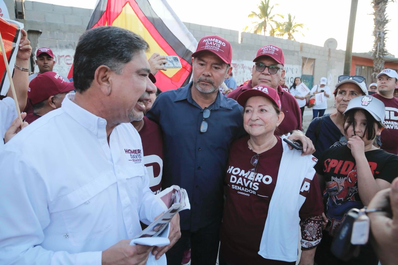 Vamos a trabajar por BCS en atención a la salud y agua potable: Homero Davis