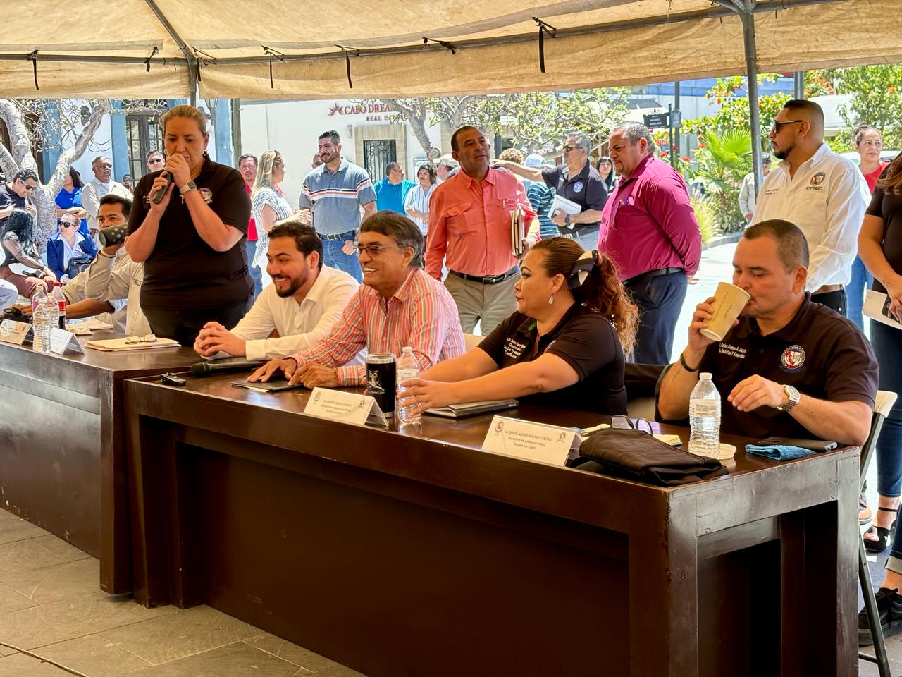 Ayuntamiento de Los Cabos se reúne con la base trabajadora de sindicalizados del Sindicato de Burócratas