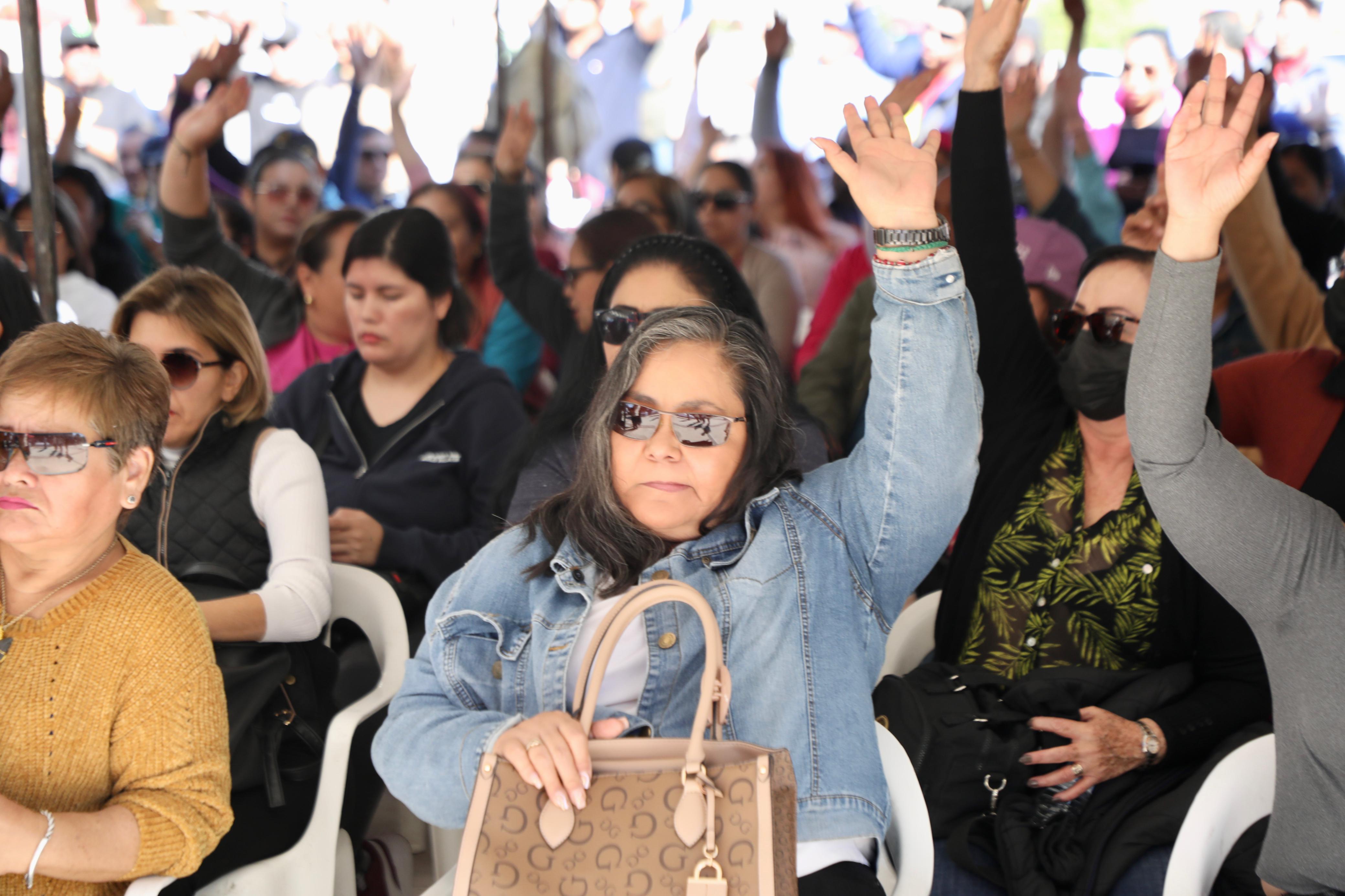 Se restablecen los servicios públicos municipales en La Paz