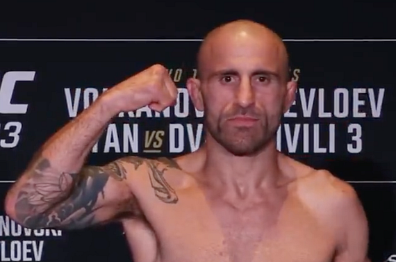 UFC 333 confirma sus dos peleas de campeonato tras el pesaje en Abu Dabi