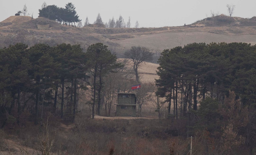 Puesto norcoreano en la zona desmilitarizada, marzo de 2023. Archivo: Jeon Heon-kyun/Pool vía Reuters.