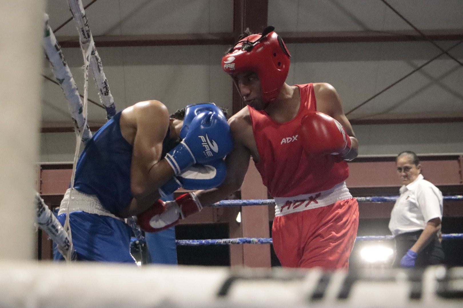 La Paz define selectivos de boxeo y fútbol rumbo a la Olimpiada CONADE 2027