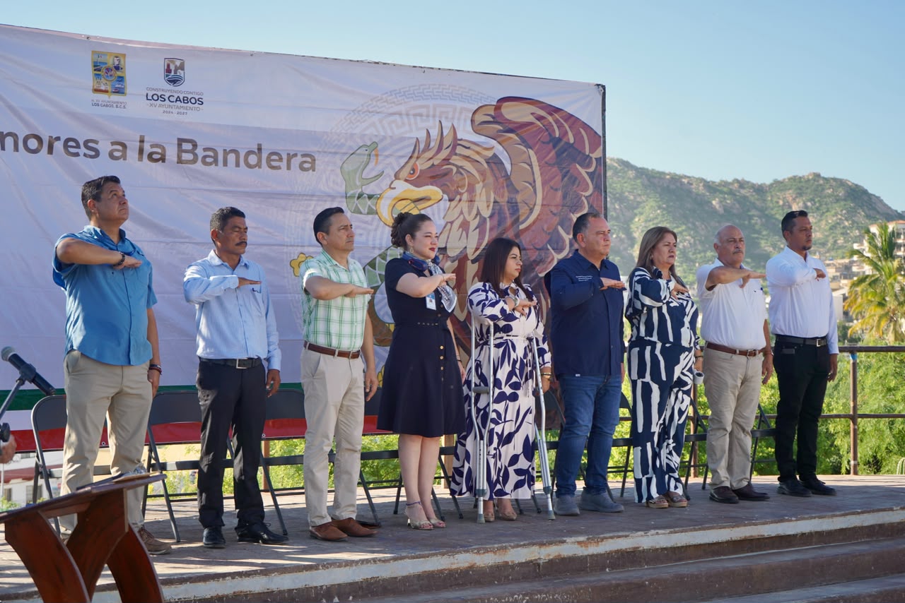 Conmemoran en Cerrito del Timbre los 52 años de Baja California Sur como estado