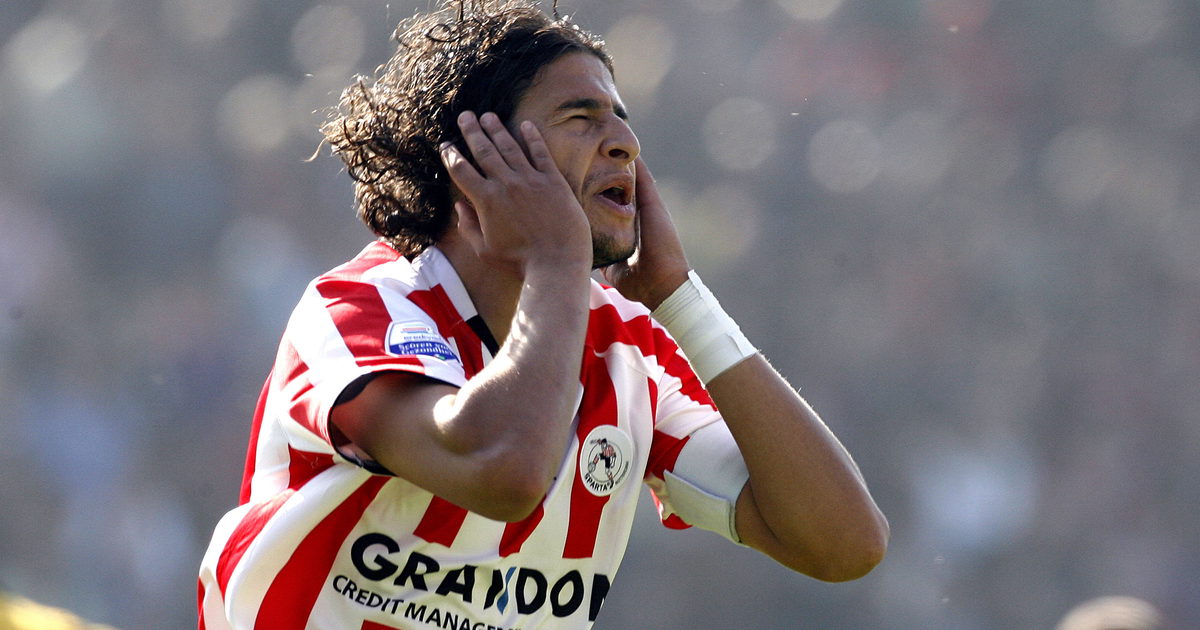 Material gráfico de Eredivisie para la información: Sparta Rotterdam alcanza los 3,000 goles en la Eredivisie