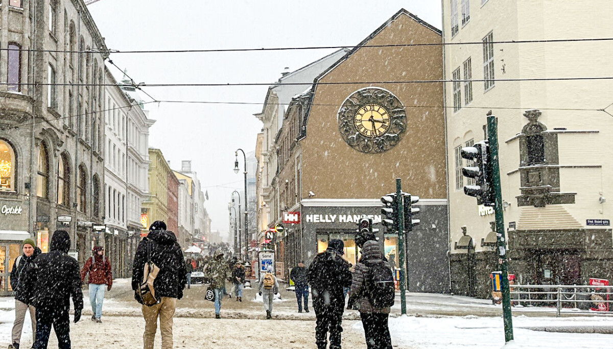 Imagen de archivo del reloj urbano en Oslo; referencia para el cambio de horario.